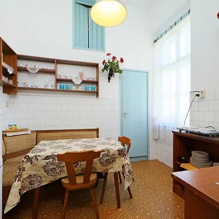 Apartment Solyom Apartman